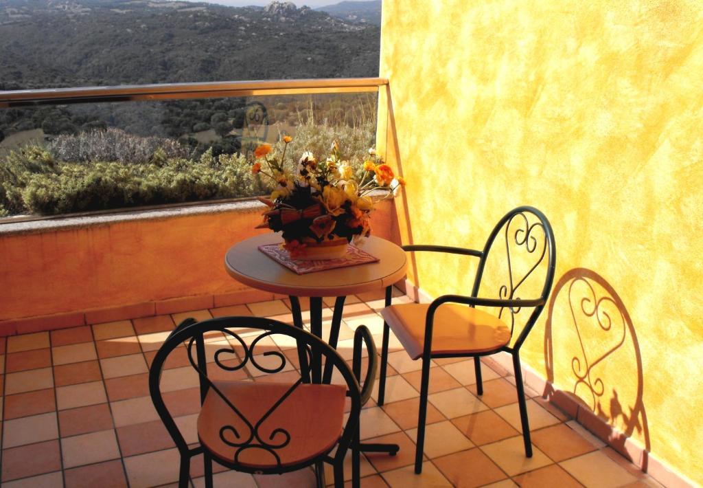 Borgo Saraceno Hotel-Residence Santa Teresa Gallura Eksteriør billede