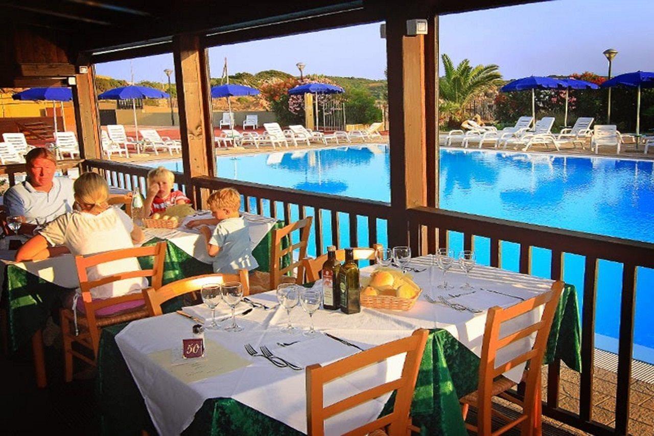 Borgo Saraceno Hotel-Residence Santa Teresa Gallura Eksteriør billede