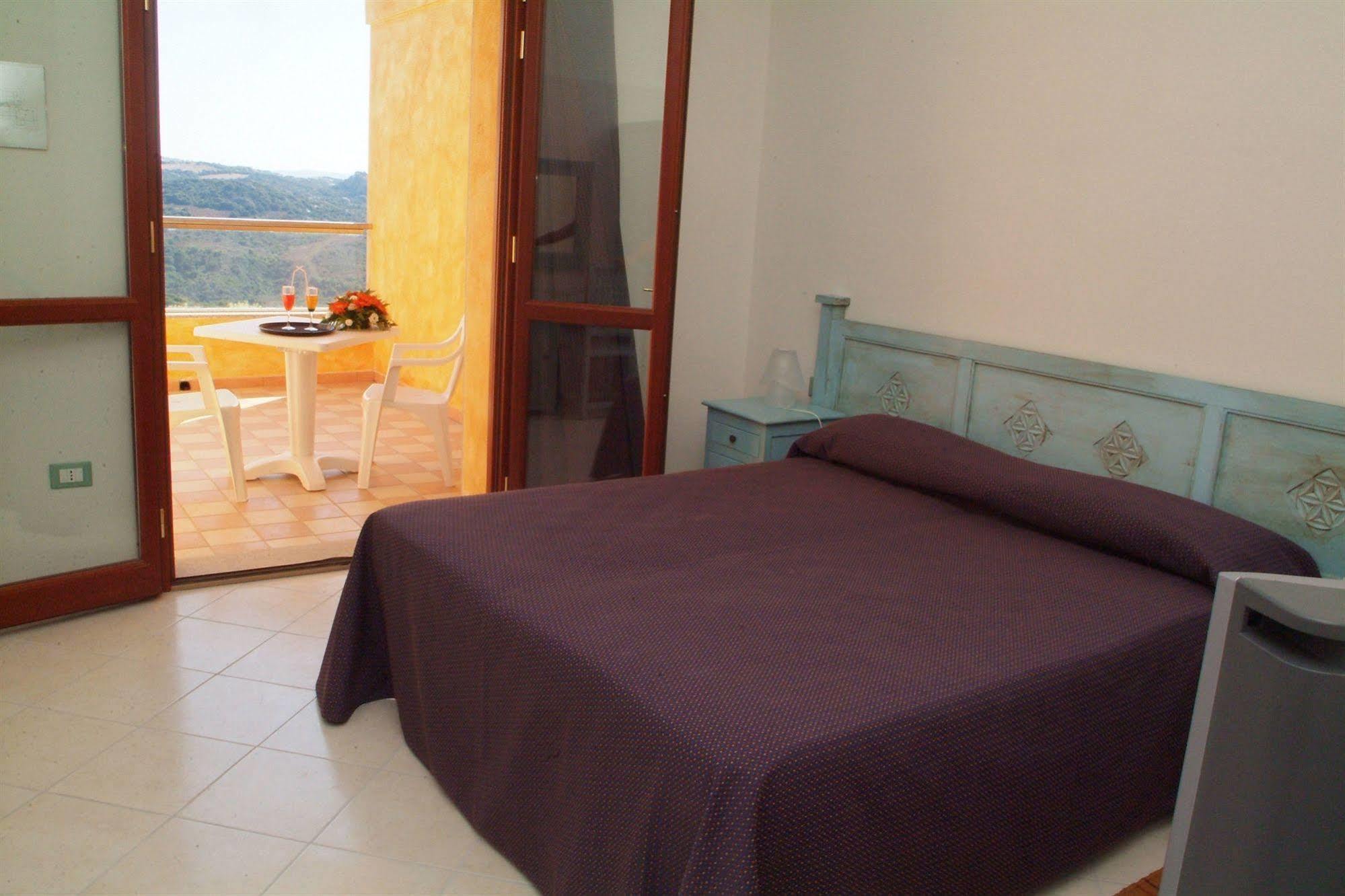 Borgo Saraceno Hotel-Residence Santa Teresa Gallura Eksteriør billede