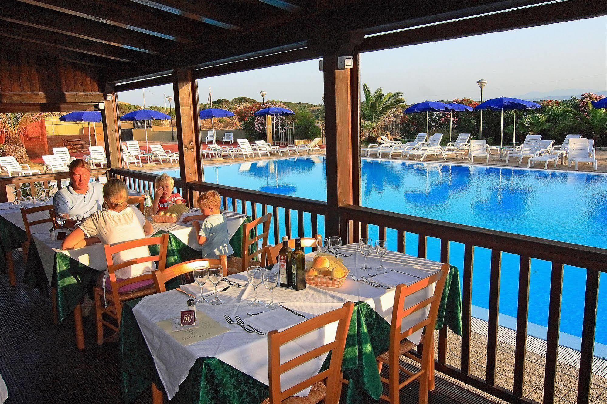 Borgo Saraceno Hotel-Residence Santa Teresa Gallura Eksteriør billede
