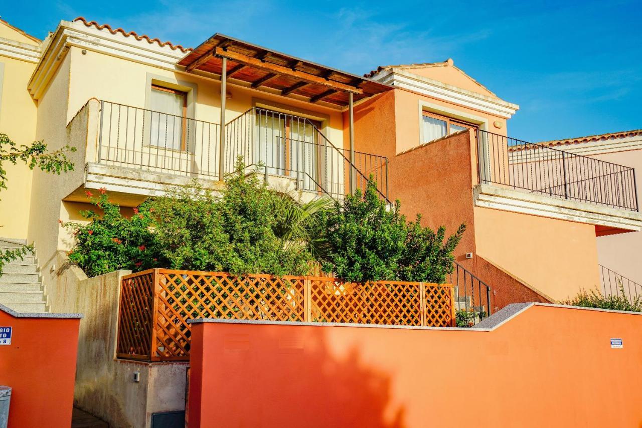 Borgo Saraceno Hotel-Residence Santa Teresa Gallura Eksteriør billede